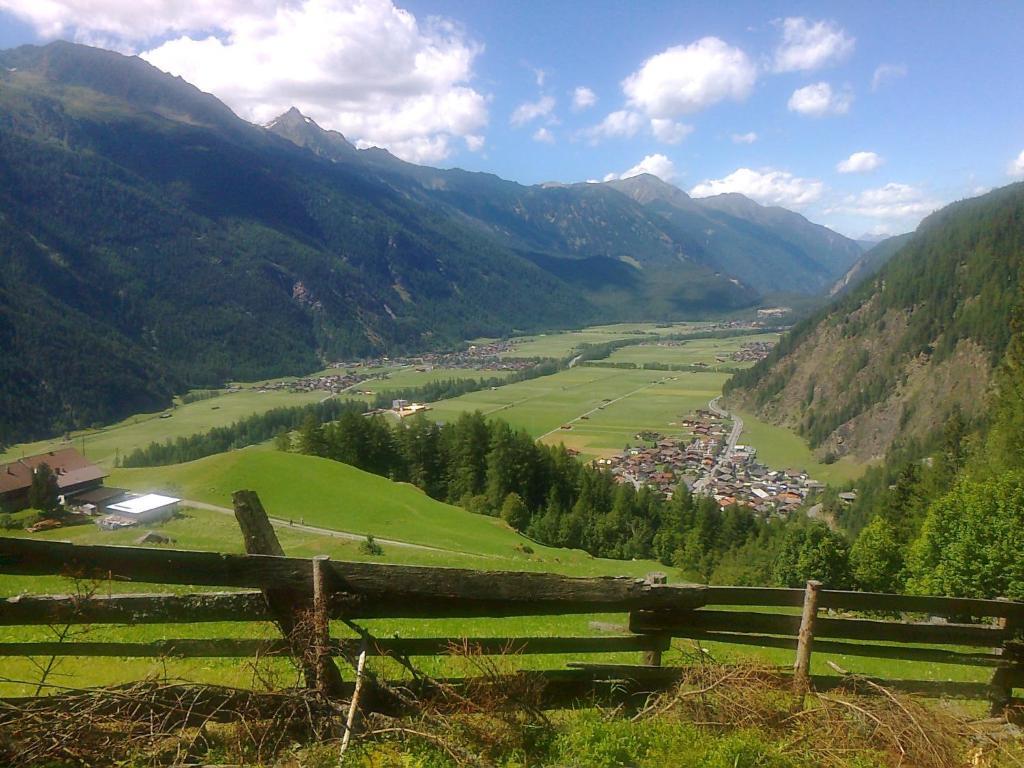 Gaestehaus Berghof Schoepf Längenfeld Dış mekan fotoğraf